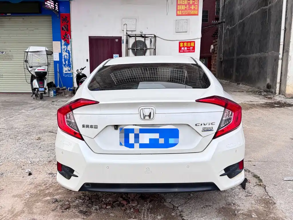 Honda Civic — миниатюра 5