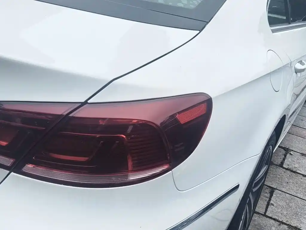 Volkswagen CC — миниатюра 8