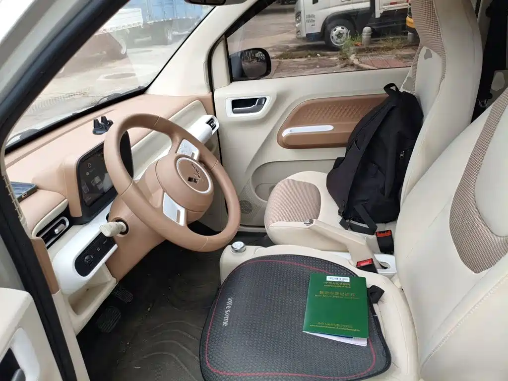 Wuling MINIEV — миниатюра 11