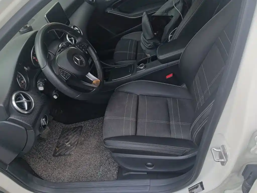 Mercedes-Benz A-Class (Import) — миниатюра 15