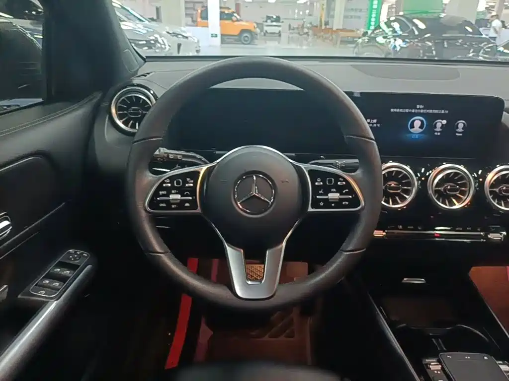 Mercedes-Benz EQA — миниатюра 11