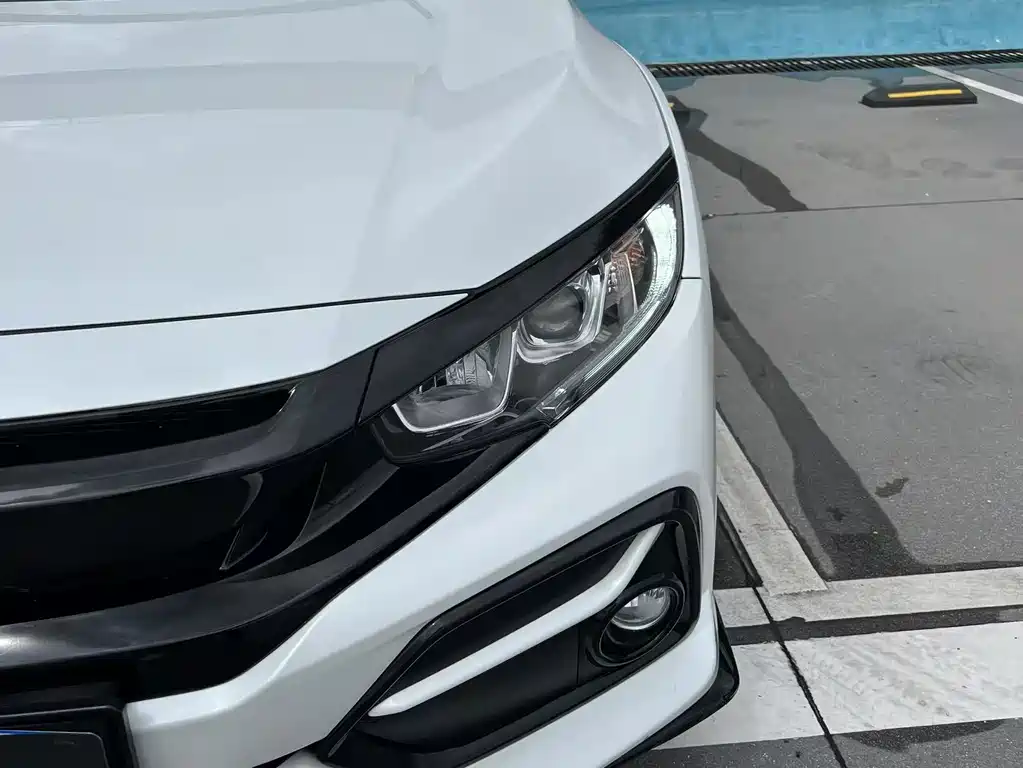 Honda Civic 2021 HATCHBACK 220TURBO CVT