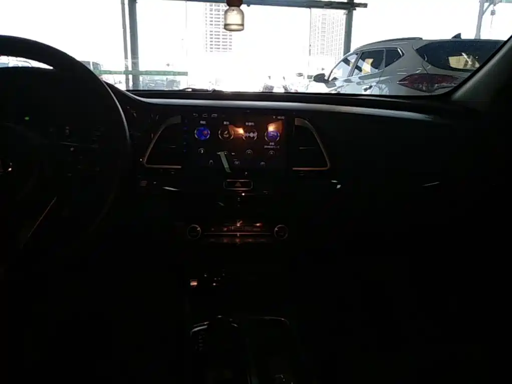 Kia K4 — миниатюра 13