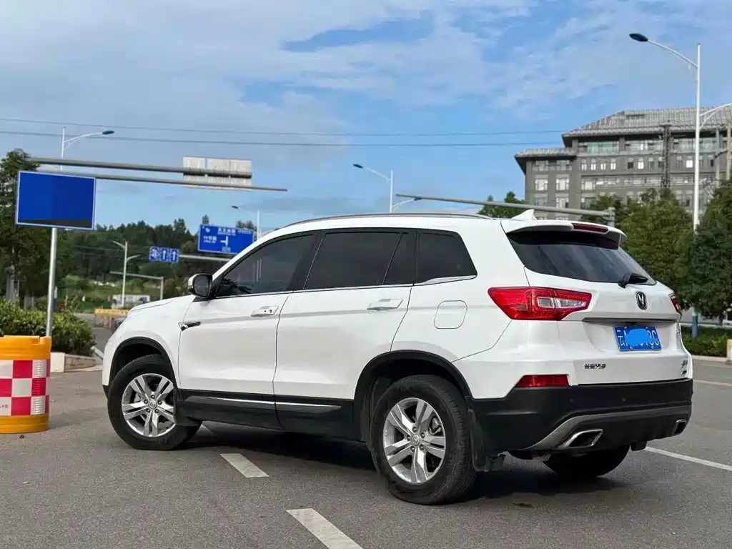 Changan CS75 — миниатюра 9