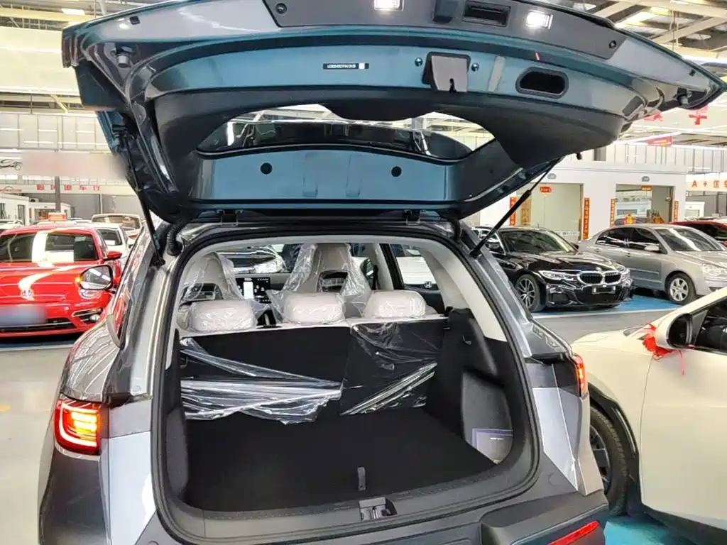 BYD Yuan UP — миниатюра 19
