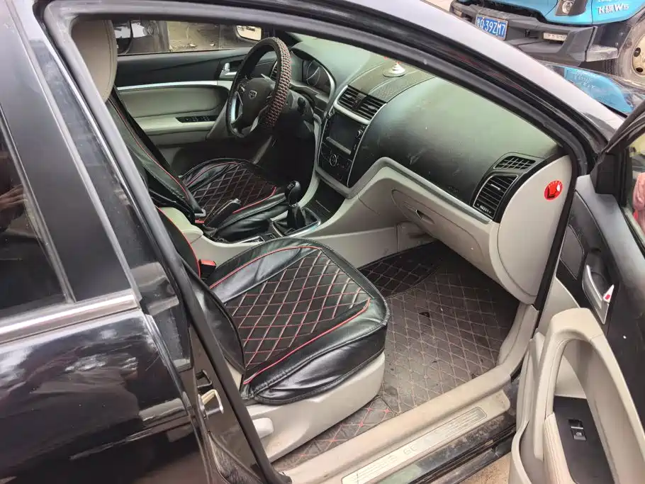 Geely Emgrand — миниатюра 8