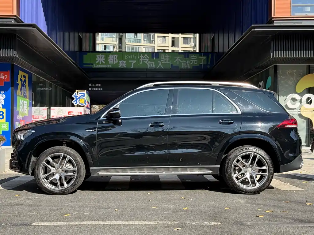 MERCEDES-BENZ GLE AMG