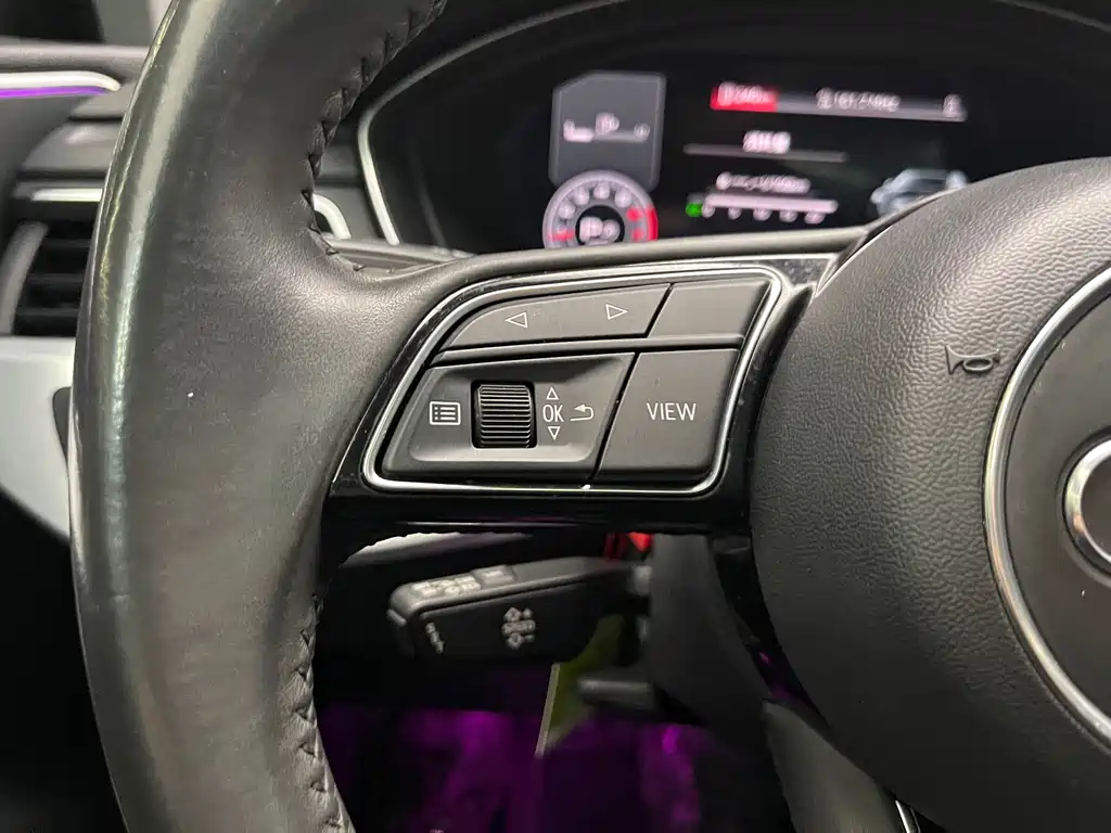 Audi A4L — миниатюра 21