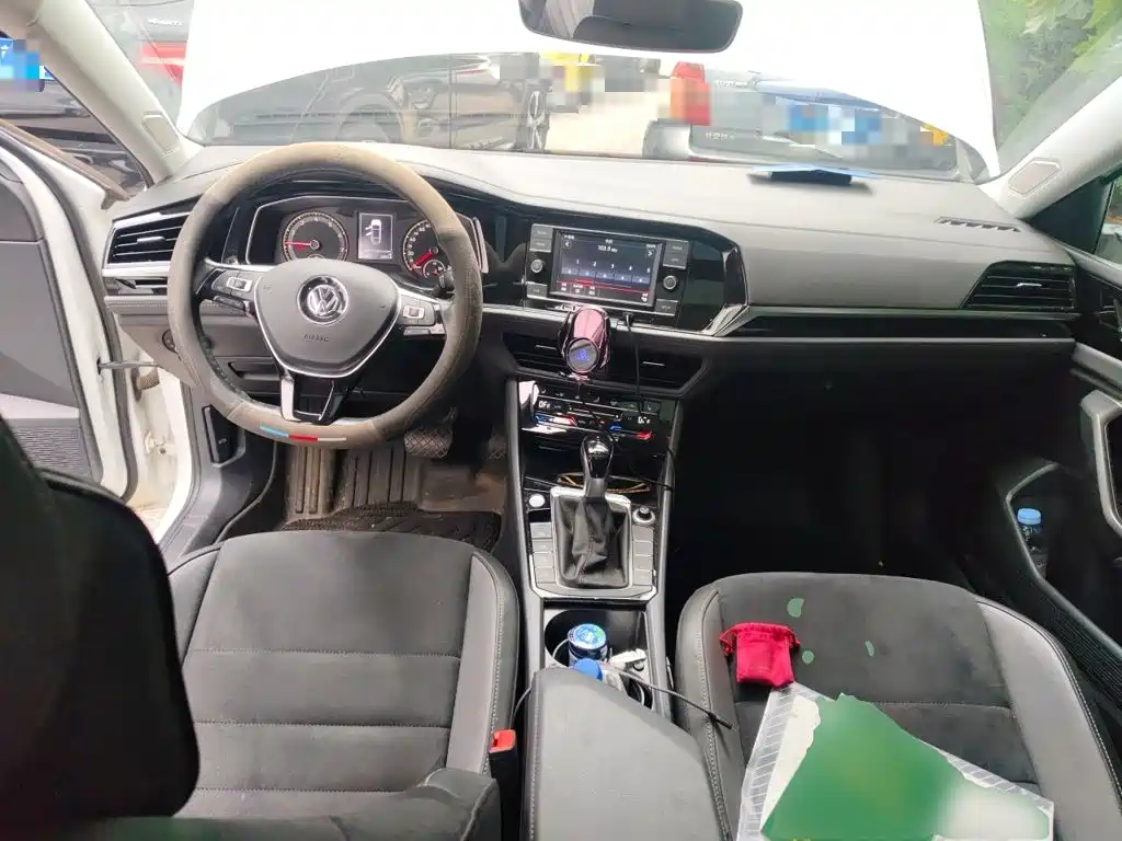 Volkswagen Sagitar — миниатюра 5