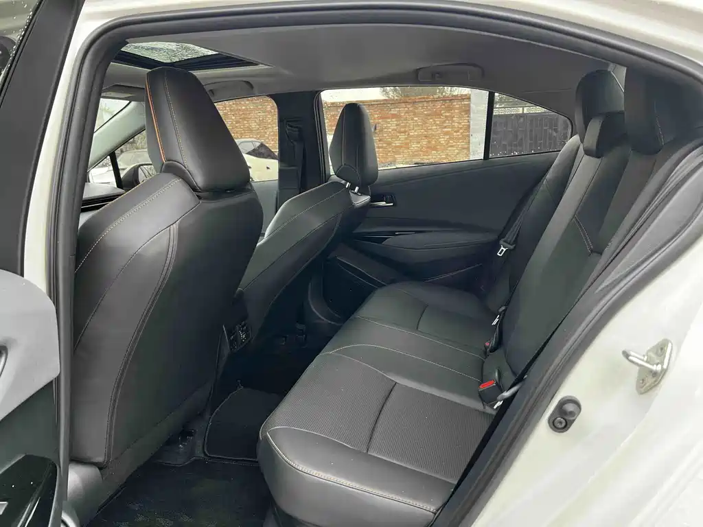 Toyota Corolla — миниатюра 8