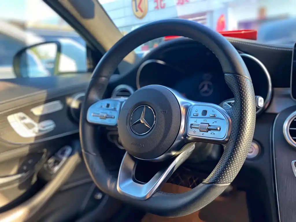 Mercedes-Benz C-Class (Import) — миниатюра 16