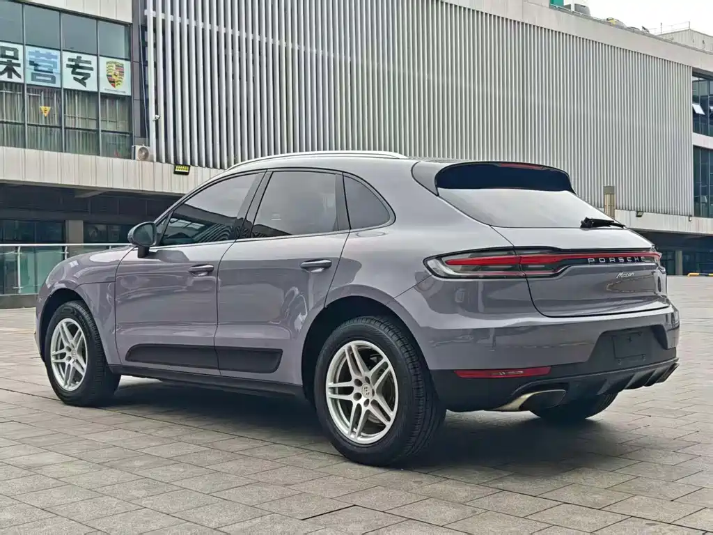 Porsche Macan — миниатюра 6