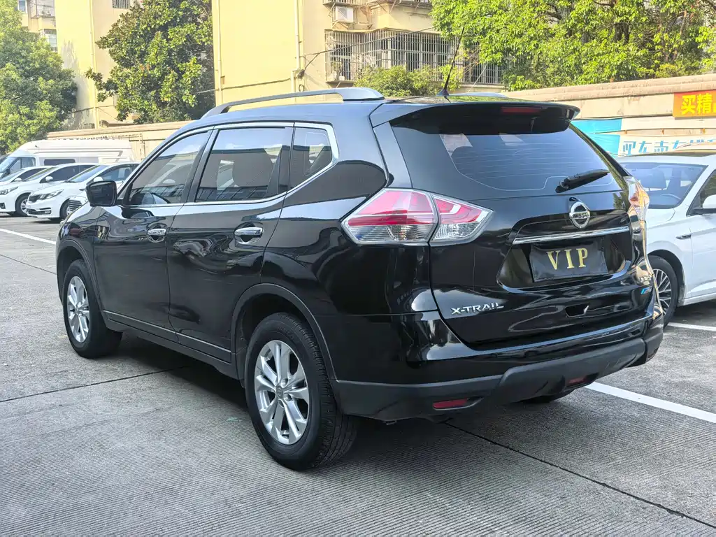 Nissan X-Trail — миниатюра 4