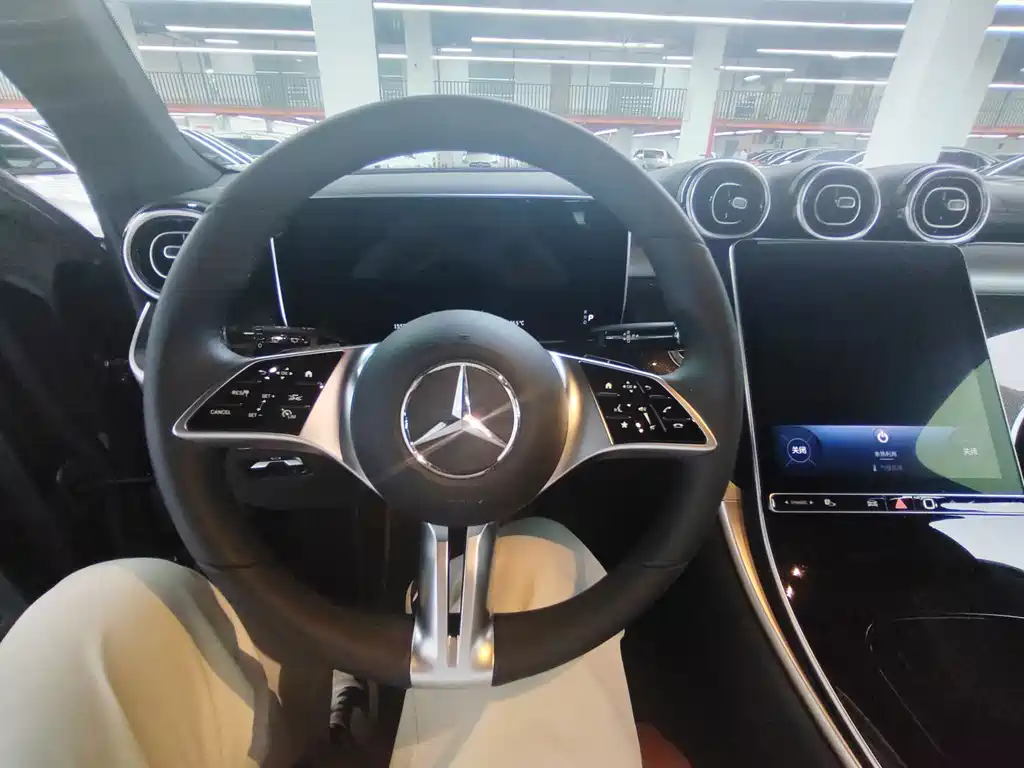 Mercedes-Benz GLC — миниатюра 7