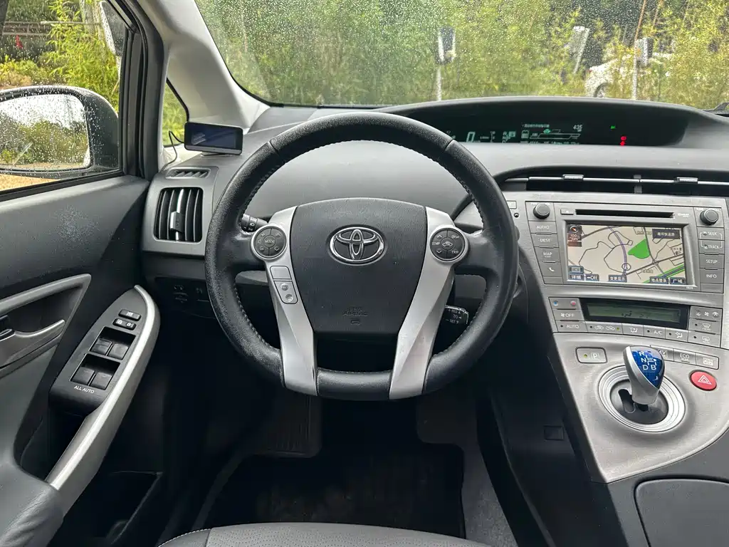 Toyota Prius — фотографии объявления, Фото 13