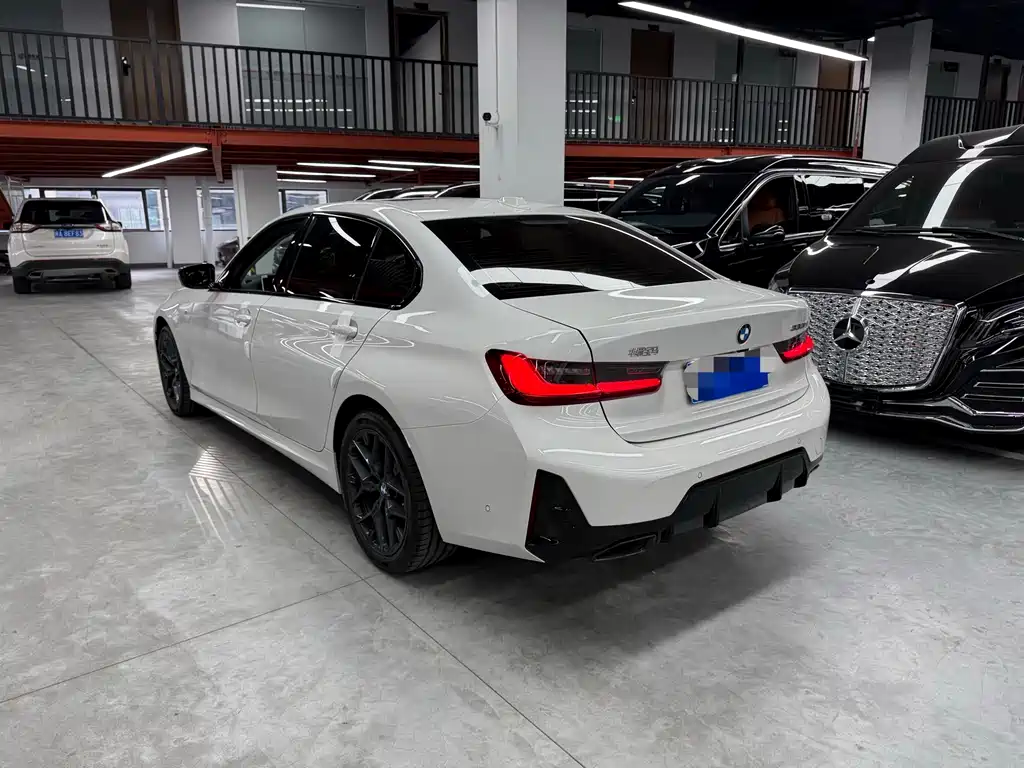 BMW 3 Series — миниатюра 13