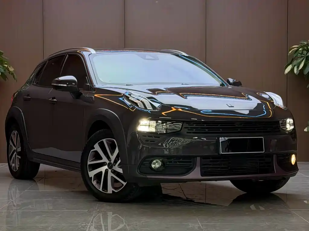 Lynk & Co 02 — миниатюра 3