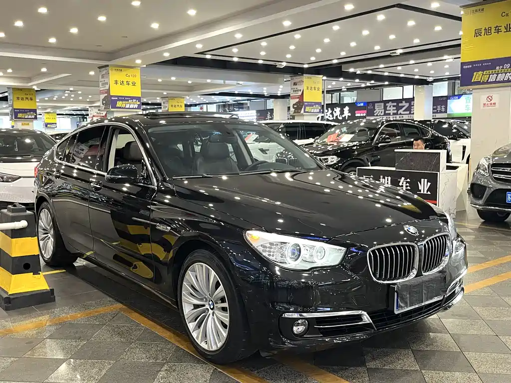 BMW 5 Series GT — миниатюра 16