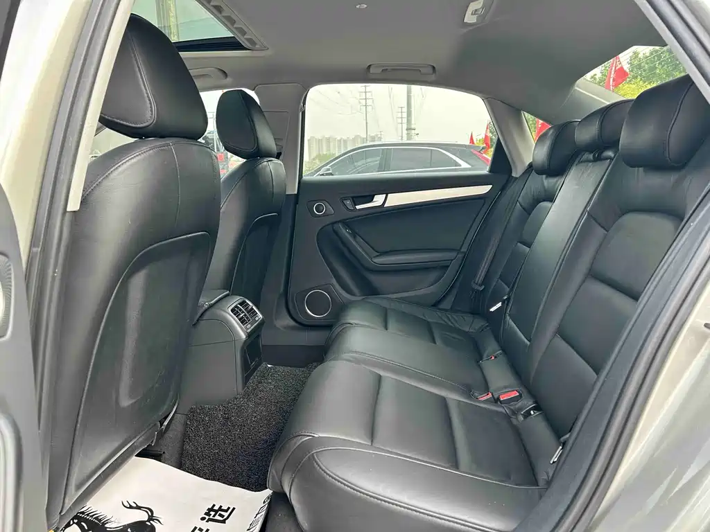 Audi A4L 2016 45 TFSI quattro Sport
