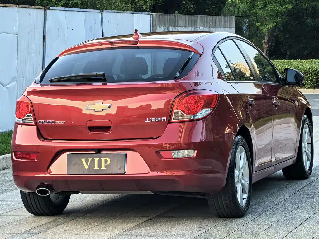 Chevrolet Cruze — миниатюра 6