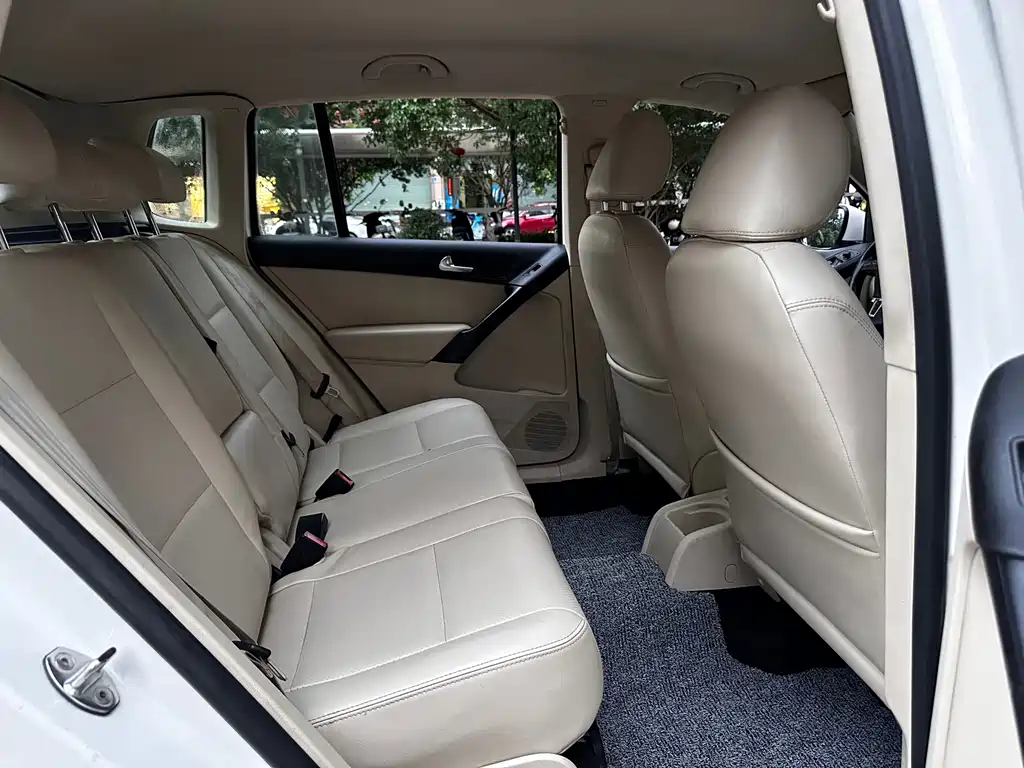 Volkswagen Tiguan — миниатюра 16