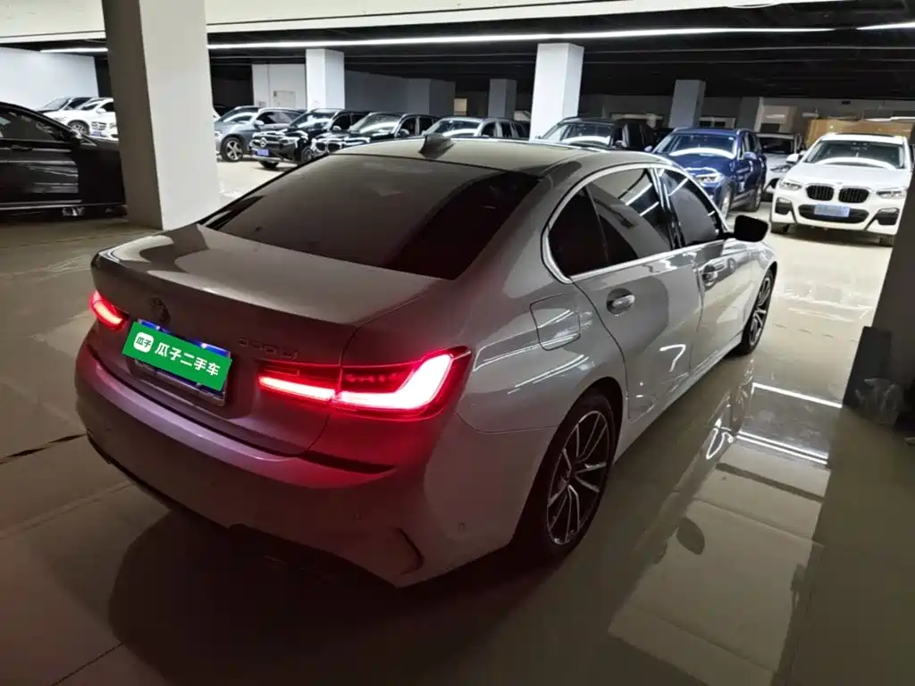 BMW 3 Series — миниатюра 5