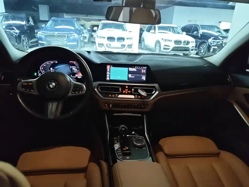 BMW 3 Series — миниатюра 6