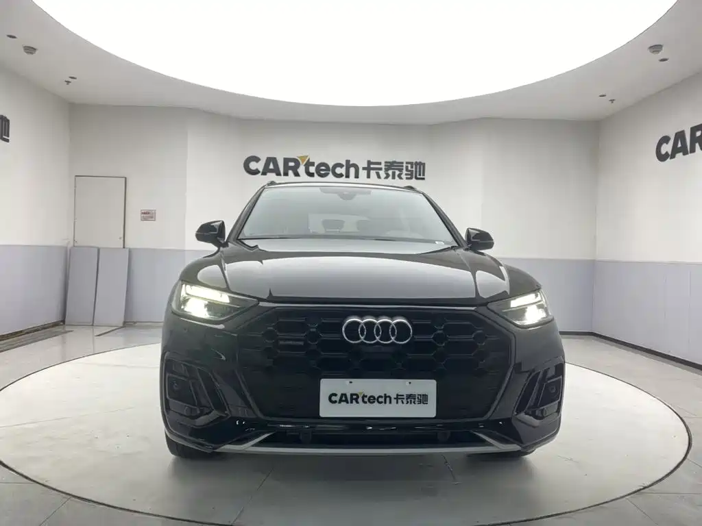 Audi Q5L 2025 45 TFSI Luxury