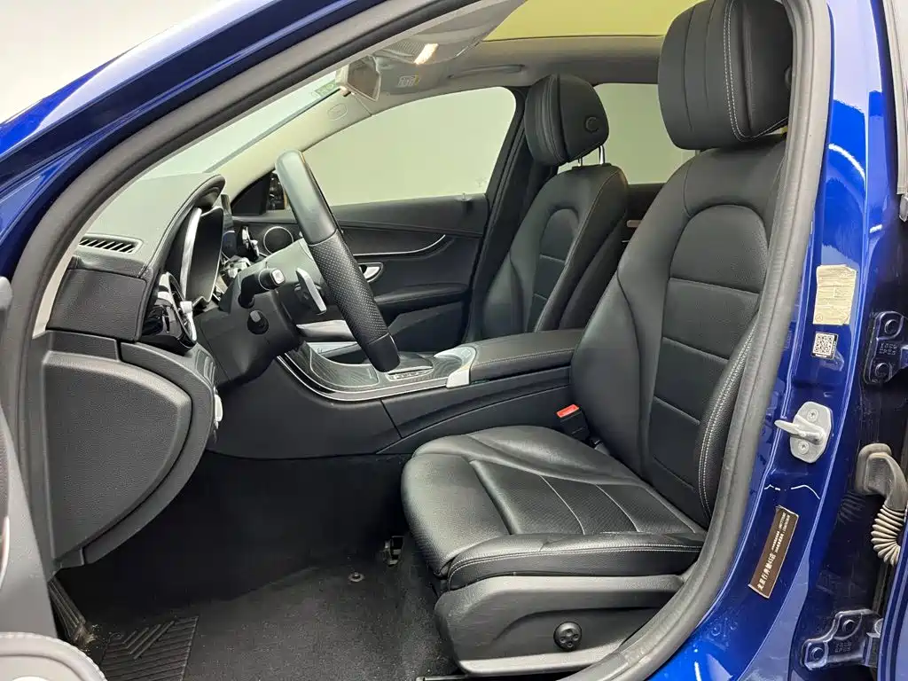Mercedes-Benz C-Class — миниатюра 14