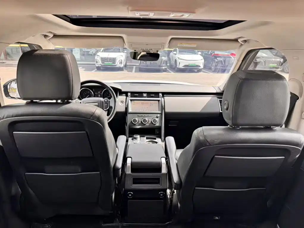 Land Rover Discovery — миниатюра 8