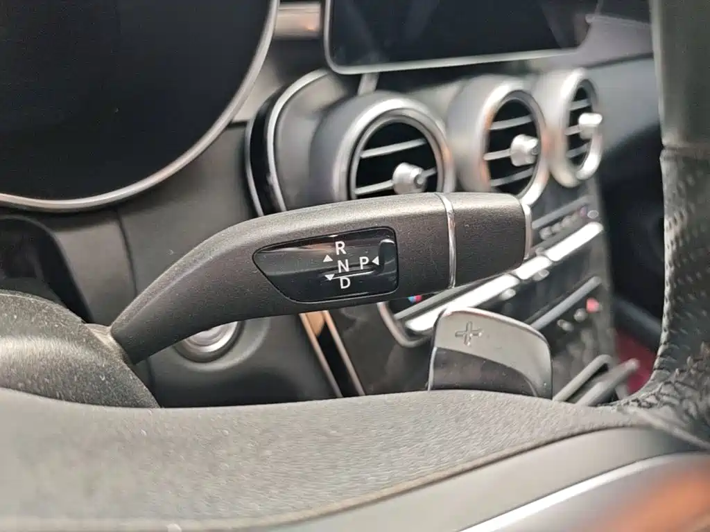 Mercedes-Benz C-Class (Import) — миниатюра 14