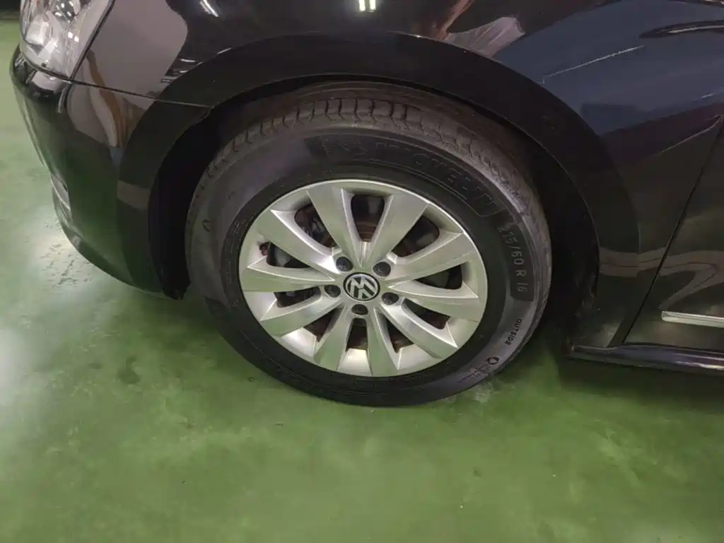 Volkswagen Passat — миниатюра 23