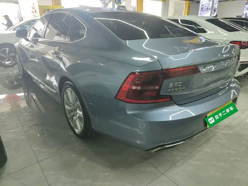 Volvo S90 — миниатюра 5