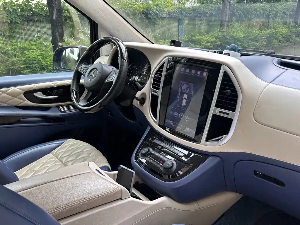 Mercedes-Benz Vito — миниатюра 10