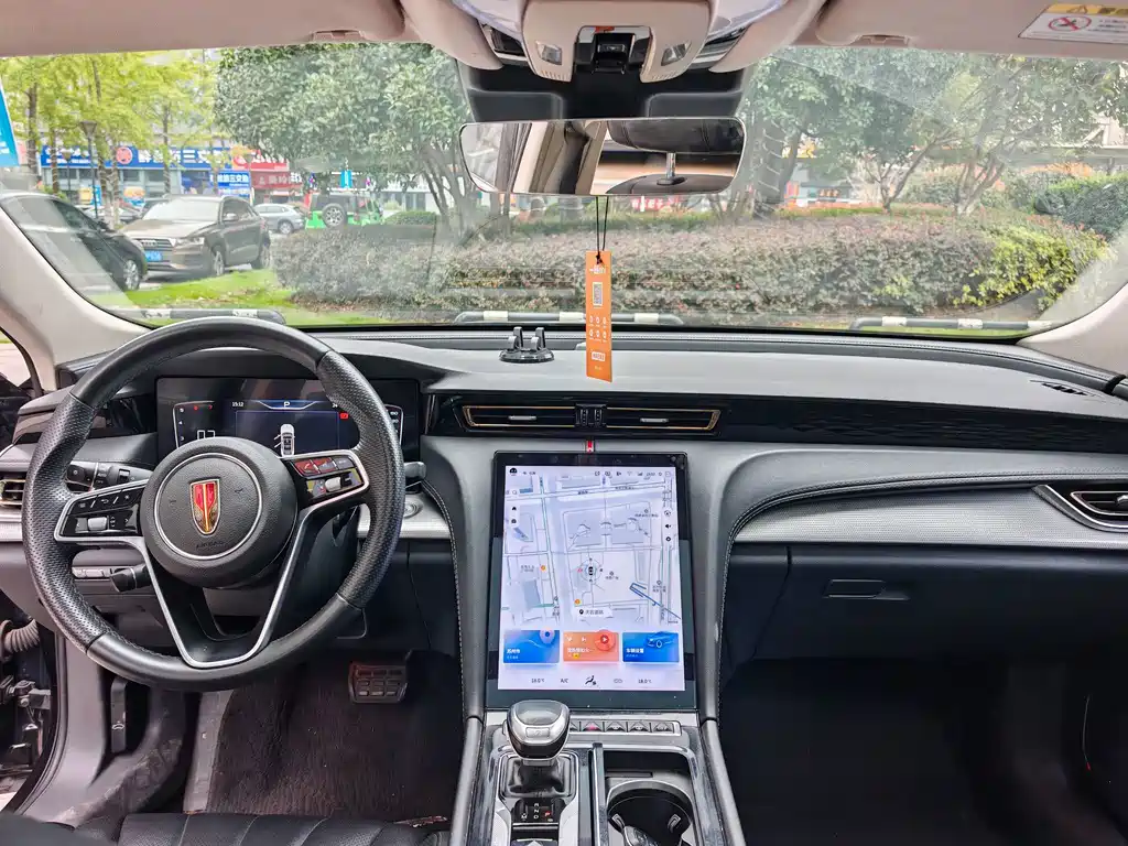 Hongqi Hongqi H5 — миниатюра 12