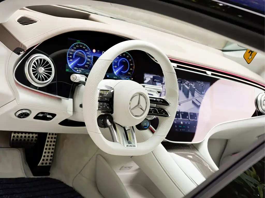 Mercedes-Benz EQS AMG — миниатюра 10