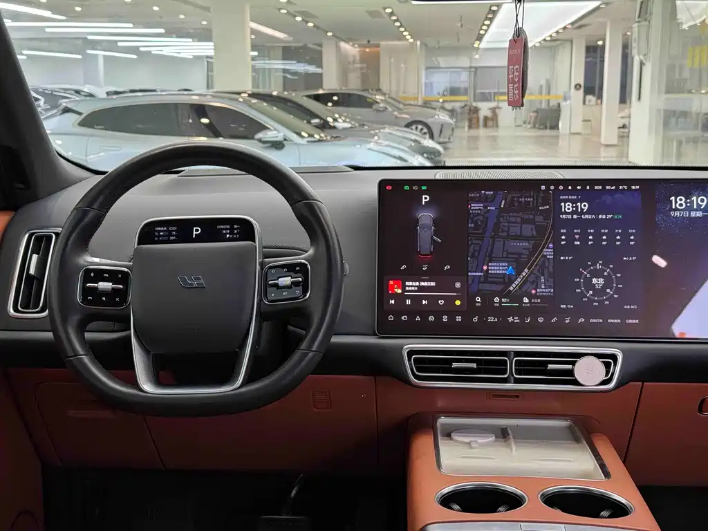 Li Auto Li L9 — миниатюра 8