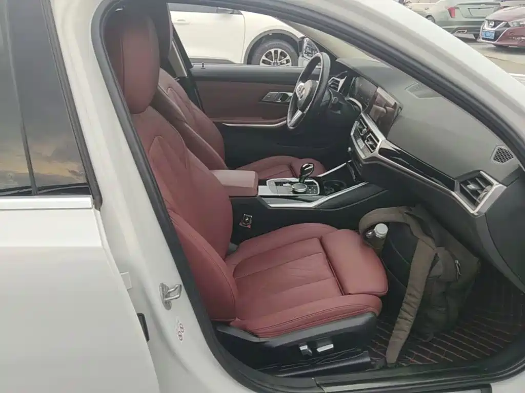 BMW 3 Series — миниатюра 25