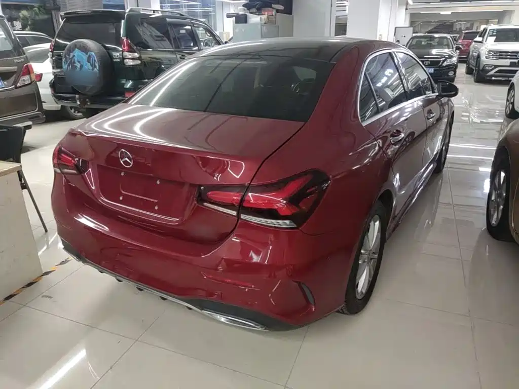 Mercedes-Benz A-Class — миниатюра 7