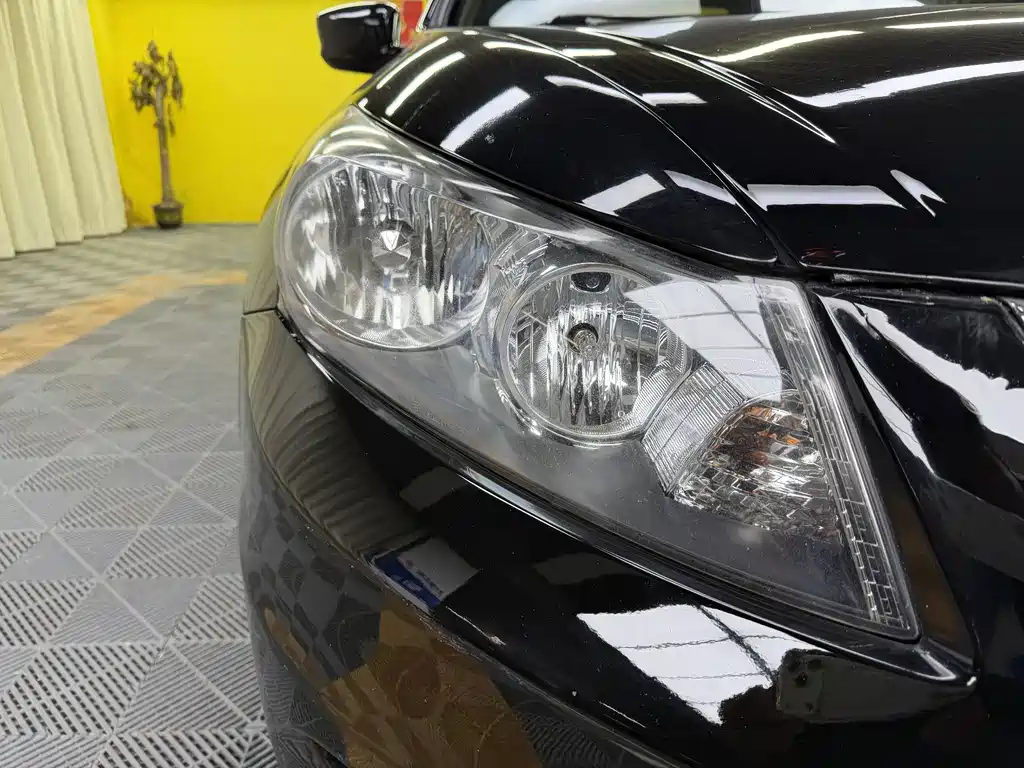 Honda Accord — миниатюра 12