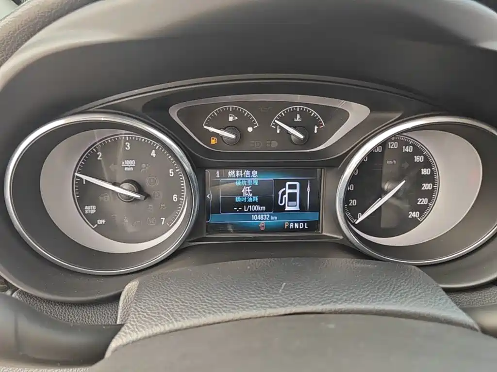 Buick Envision Plus — миниатюра 12