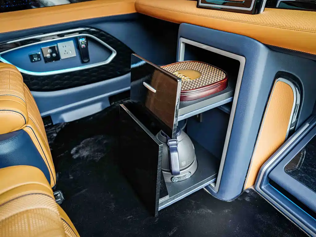 Mercedes-Benz Sprinter — миниатюра 11