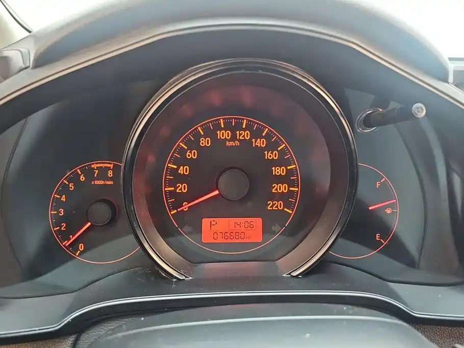 Honda Fit — миниатюра 14