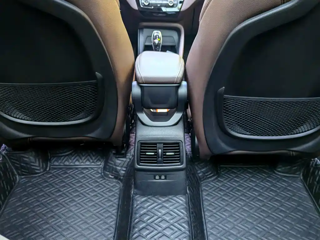 BMW X1 — миниатюра 13