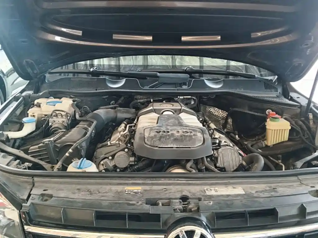 Volkswagen Touareg — миниатюра 20