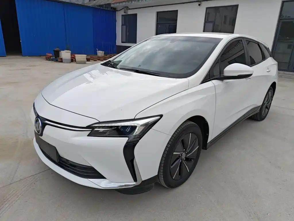 Buick Velite 6