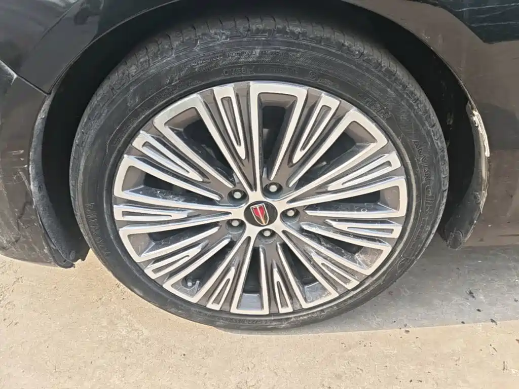 Hongqi Hongqi H5 — миниатюра 23