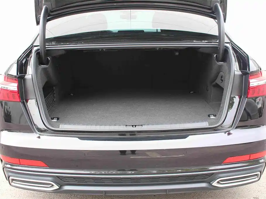 Audi A6L New Energy — миниатюра 6