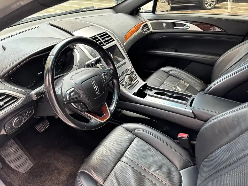 Lincoln MKZ — миниатюра 13