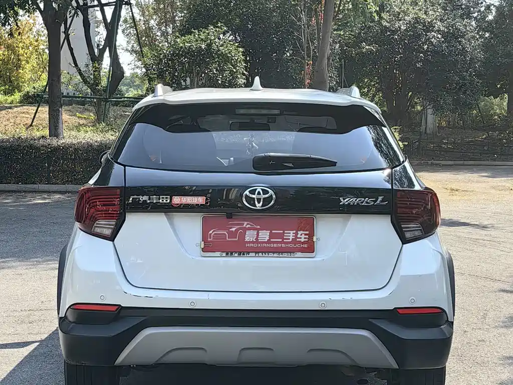 Toyota Yaris L — миниатюра 12